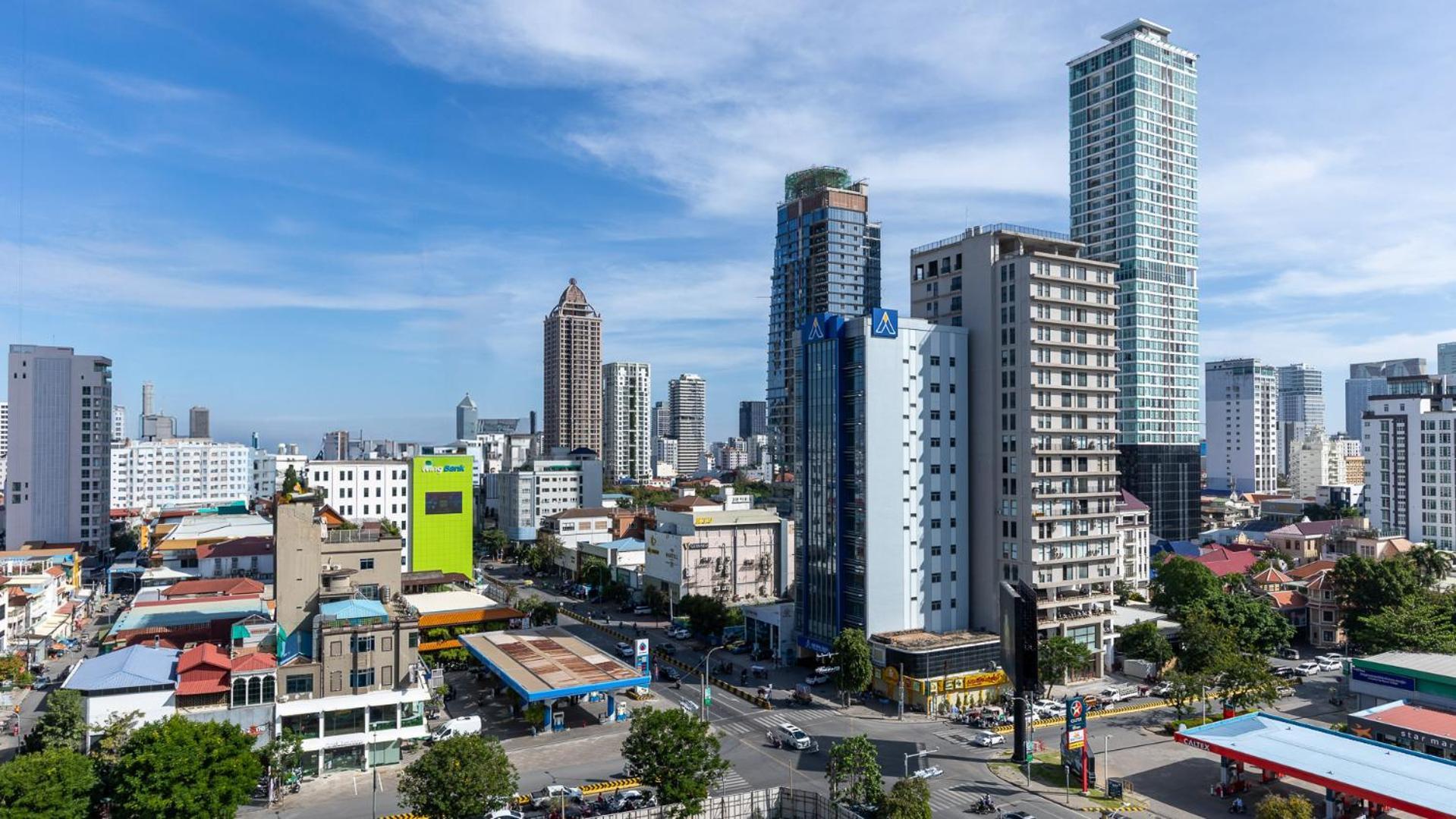 Real Hope Apartments Phnom Penh - Free Laundry Exteriör bild